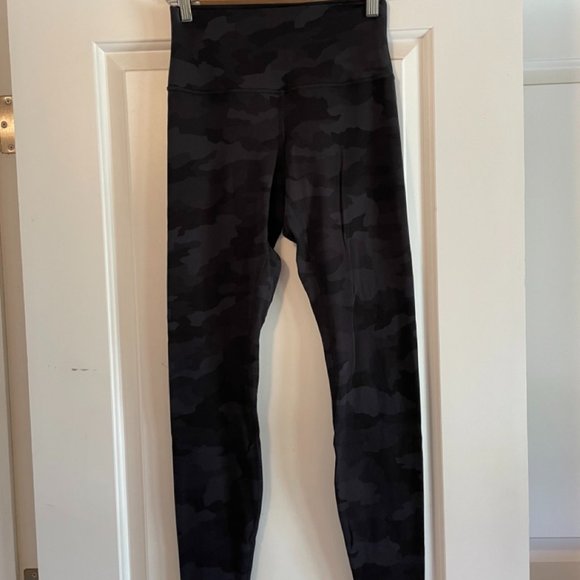 lululemon Align™ High-Rise Pant 28" (Size 6) - Picture 4 of 5